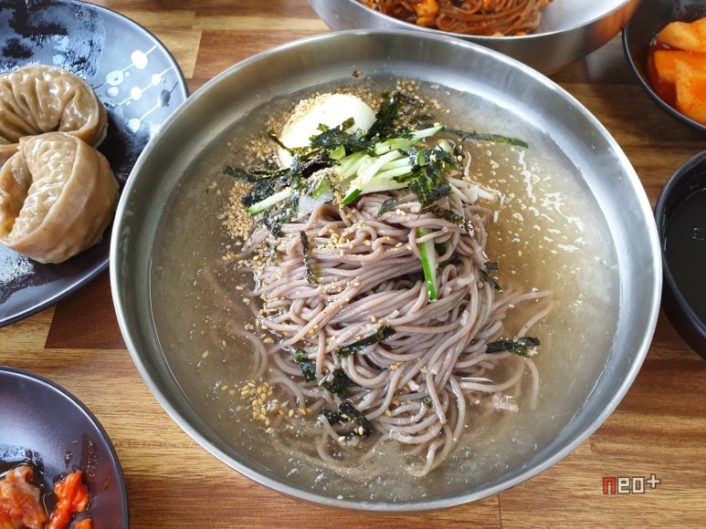 메밀고개시골막국수 이미지
