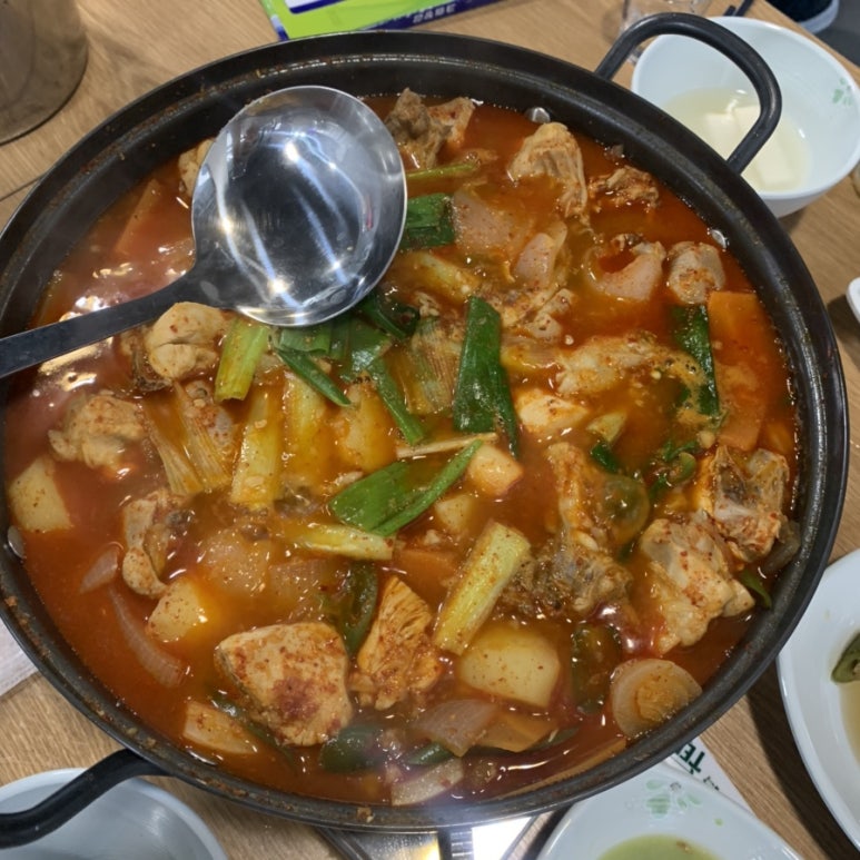 하나네족발 이미지