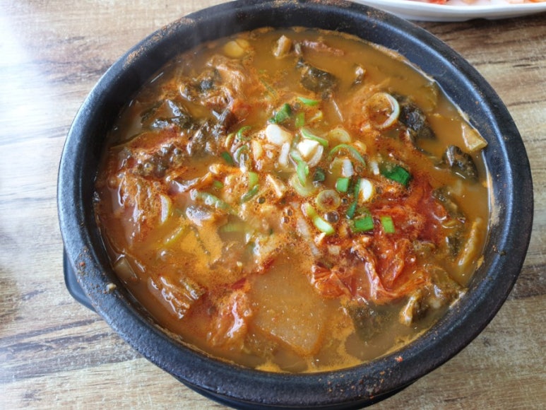안동장터소고기국밥 이미지