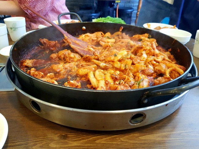 정성닭갈비 이미지