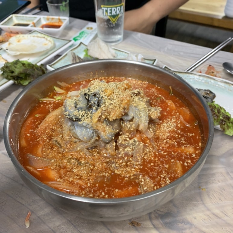 팔광호횟집 이미지