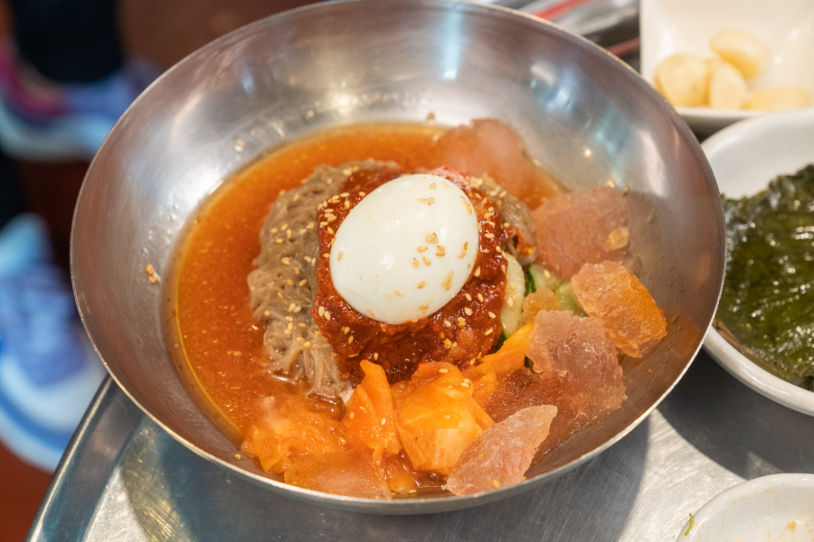 흑돈사 이미지