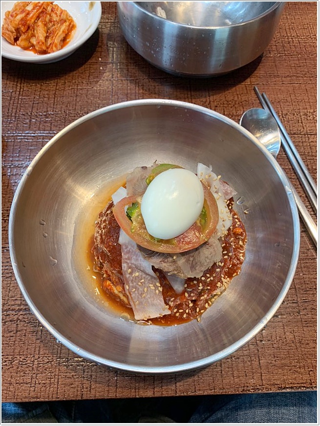 무쇠식당 이미지