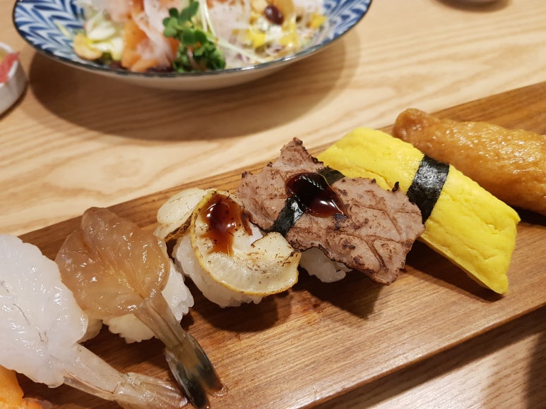용스시 이미지