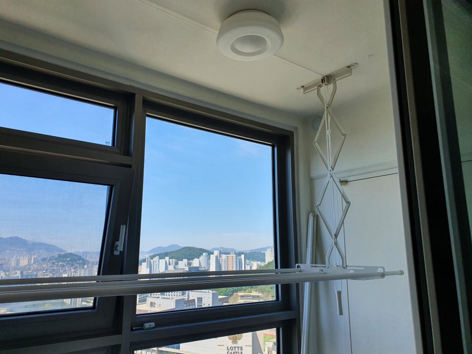 홍반장방충망 이미지