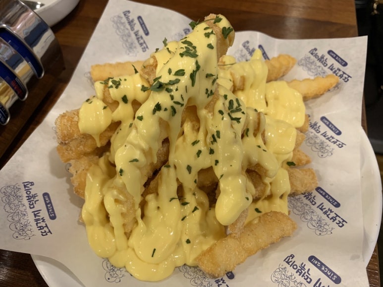 칭구떡볶이 이미지