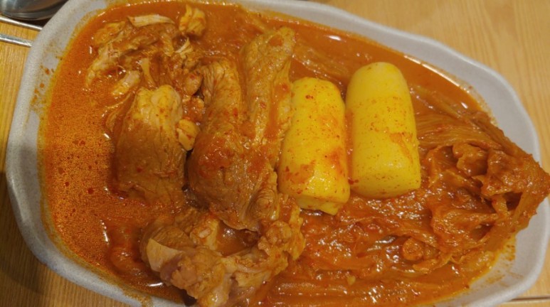 비스트로분당김치찜 본점 이미지