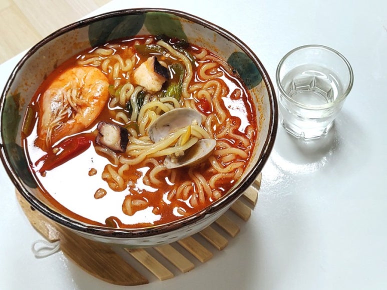 꼰대마켓 이미지