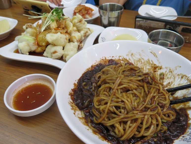 홍짜장군포삼성 이미지