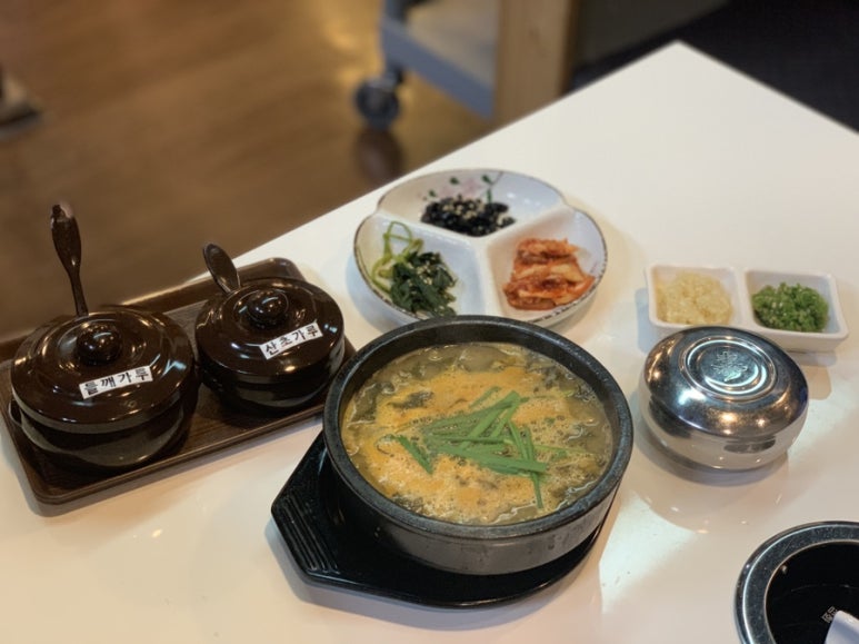 샛담추어탕 이미지