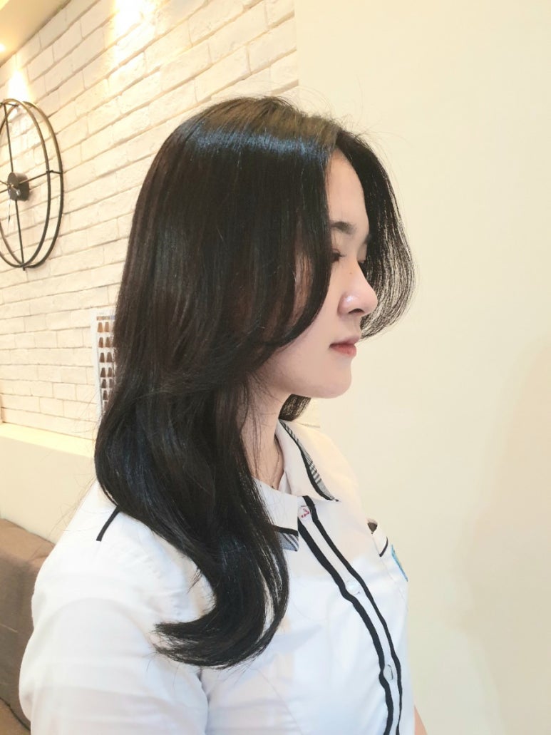 지예스샬롱 이미지