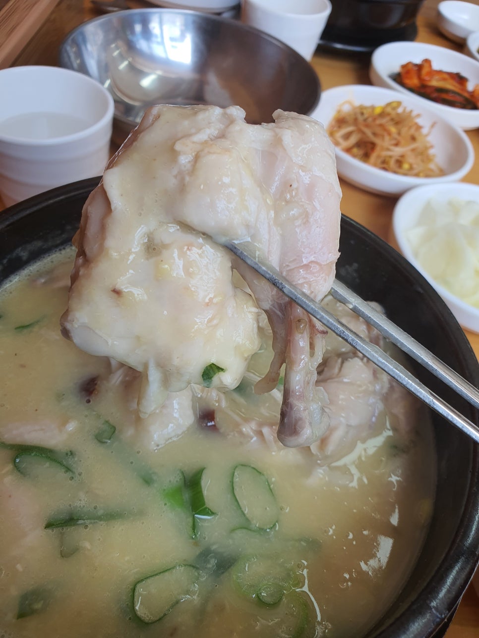 윤희네백숙 이미지