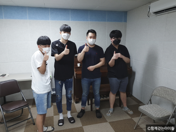 스트라비전 이미지