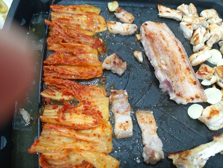 돼지상사 이미지