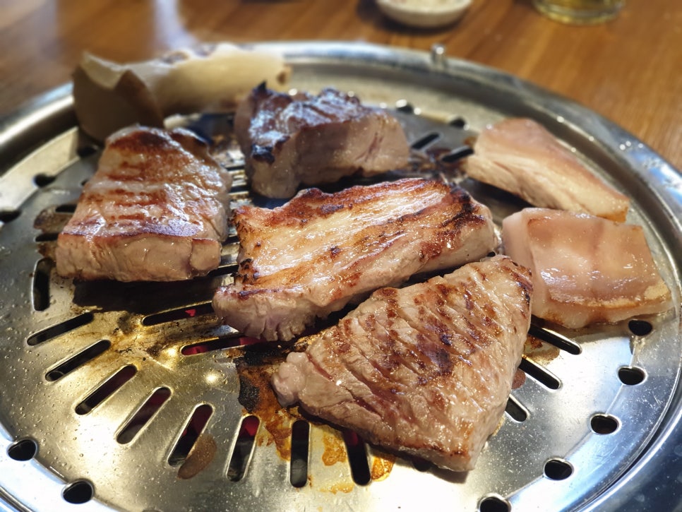 육시락 이미지