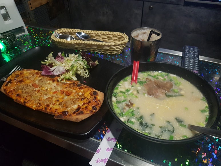 홍콩노래방 이미지