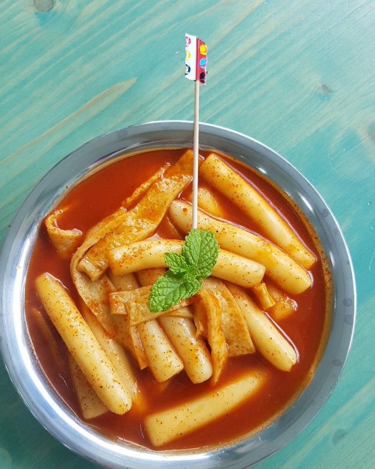 냥냥떡볶이 이미지