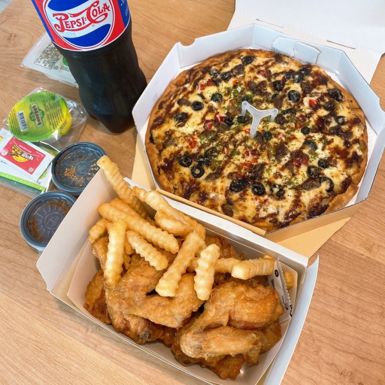 피자딜라잇 이미지