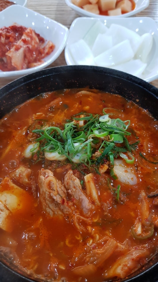 토리순대국 이미지