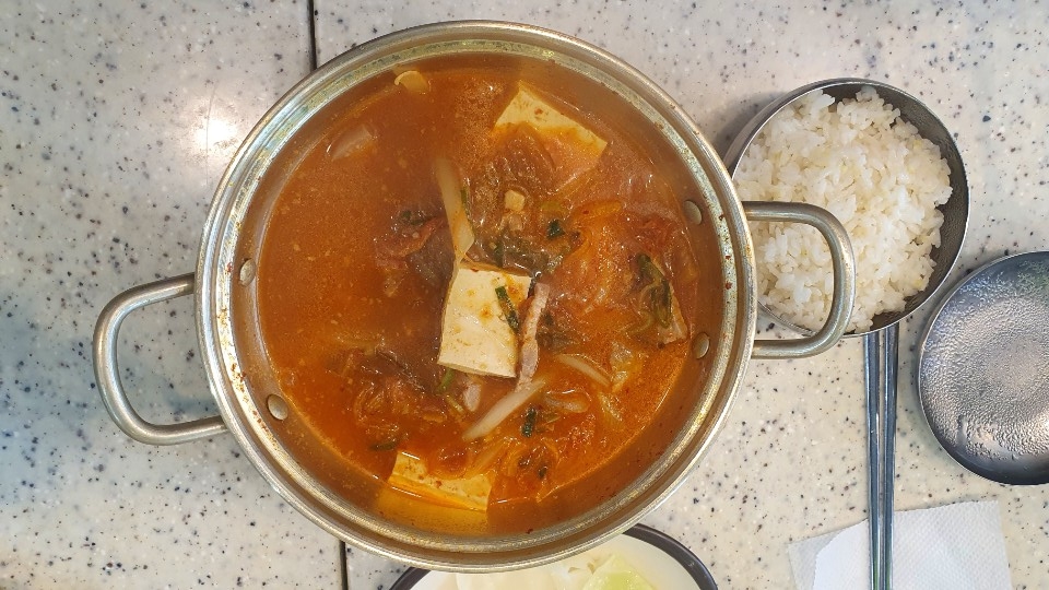 나현식당 이미지