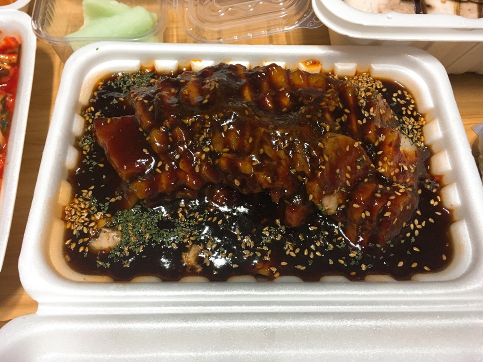 이모네 족막 이미지