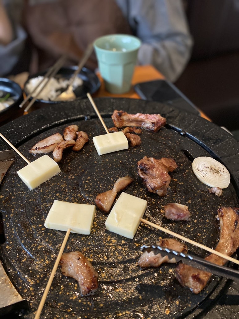 73명품도야지 이미지