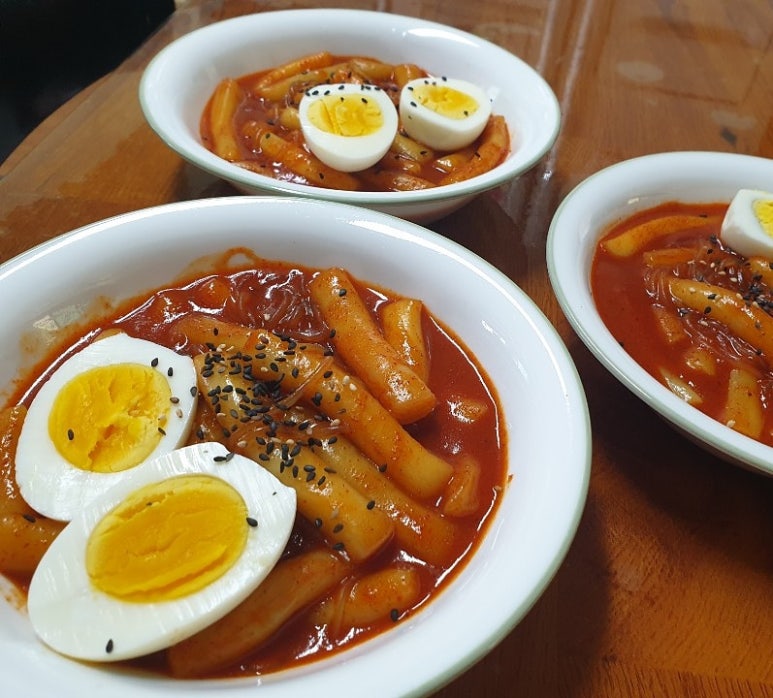 냥냥떡볶이 이미지