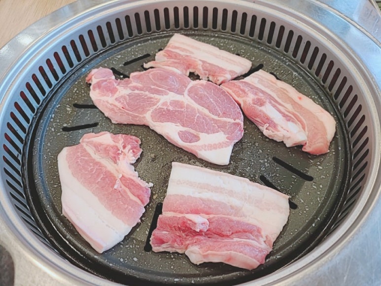 평화정육점 이미지