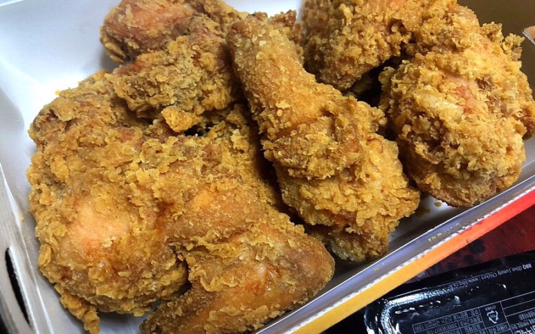 BBQ치킨 잠실파크리오점 사진 2