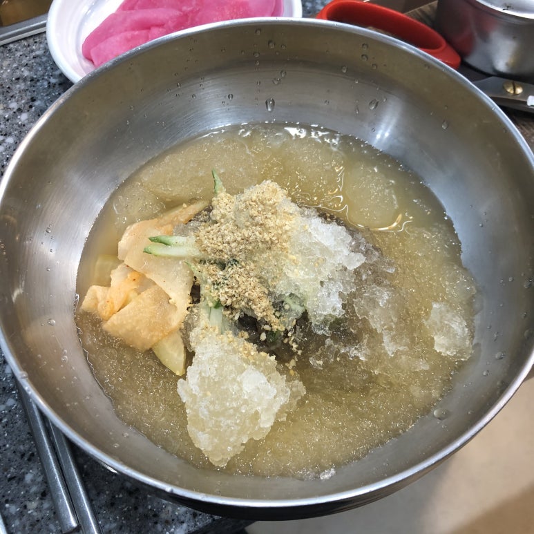 낭낭 오리집 이미지