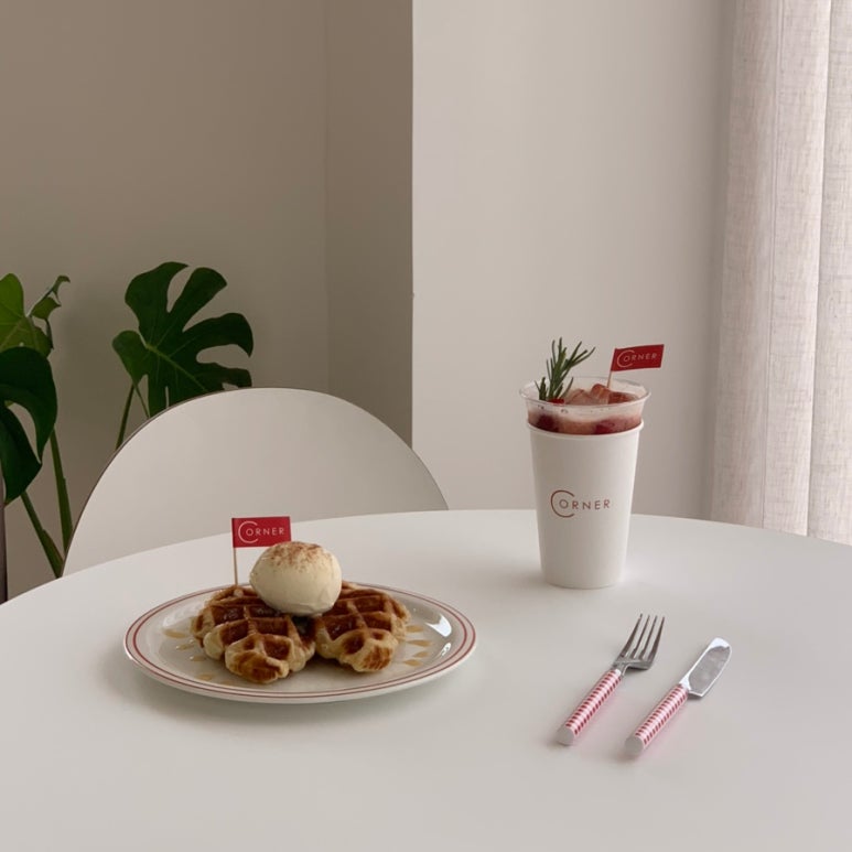코너 커피(Corner Coffee) 이미지