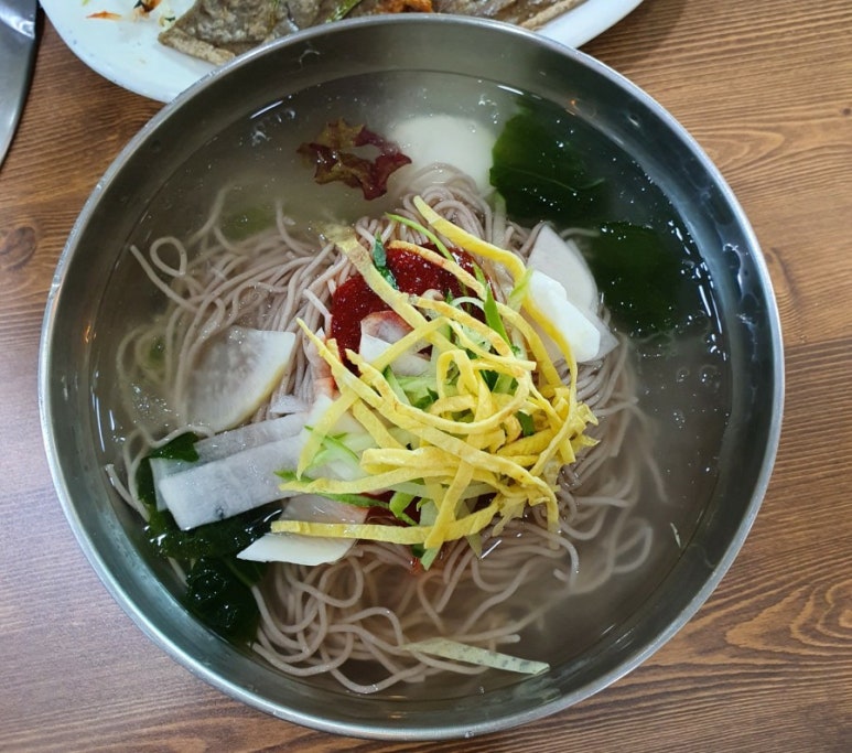 두리봉막국수 이미지