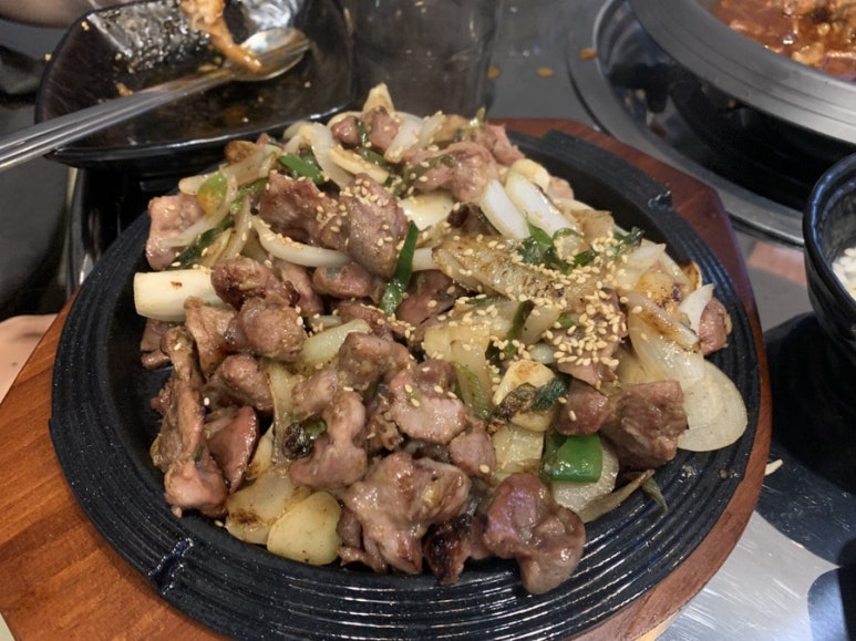 우아한닭발 이미지