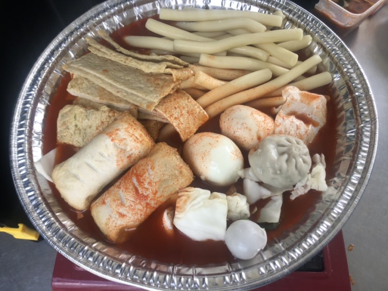 뚱이떡볶이 이미지