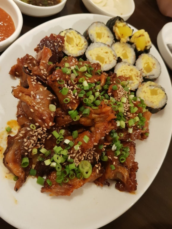 원샾족발 이미지