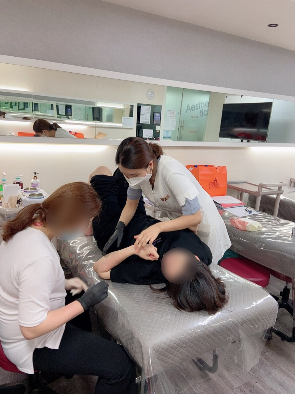왁싱할리데이 이미지