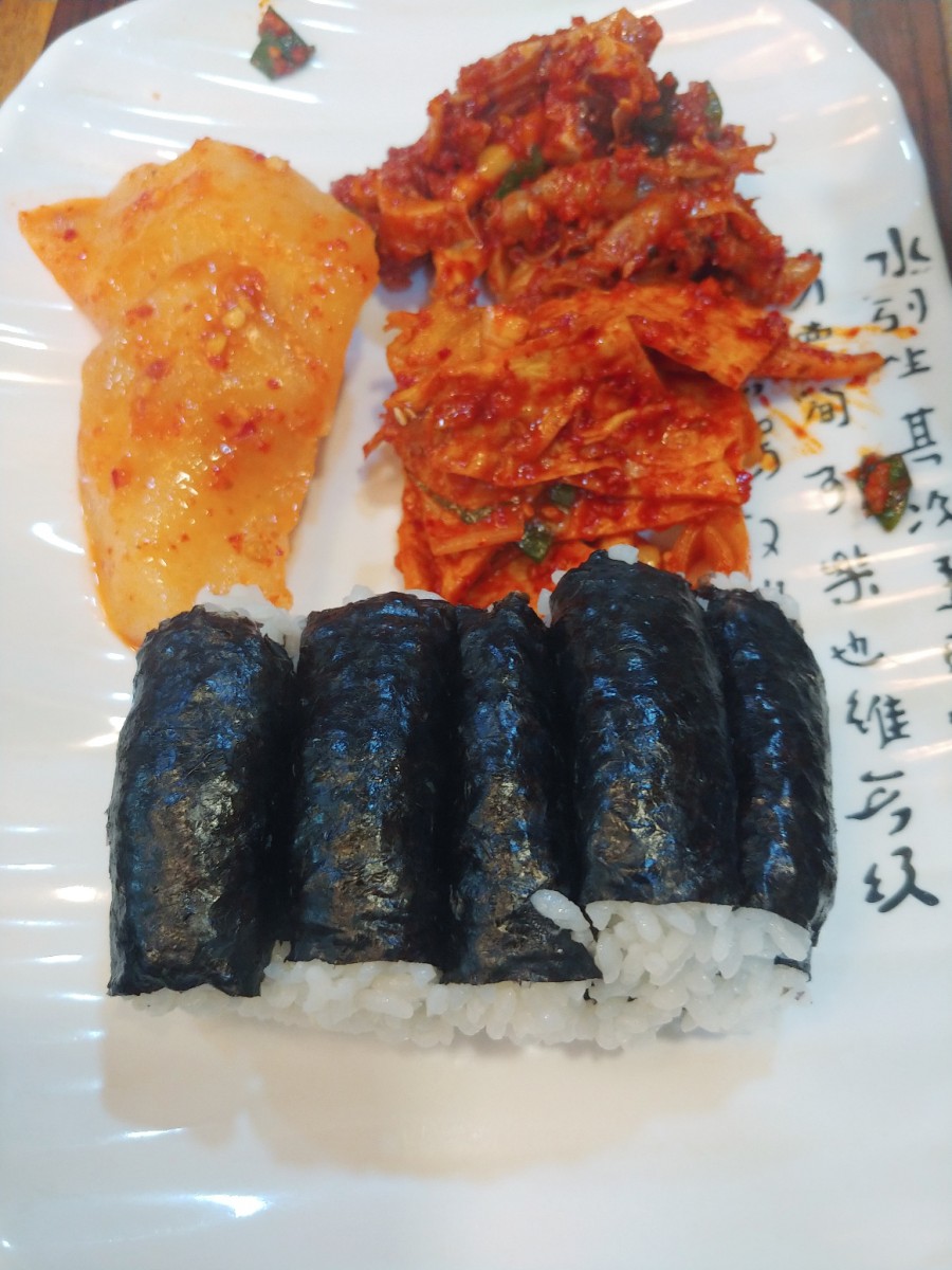 충무김밥손칼국수 이미지