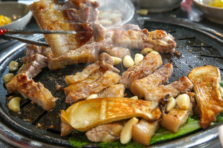 소랑돼지랑 이미지