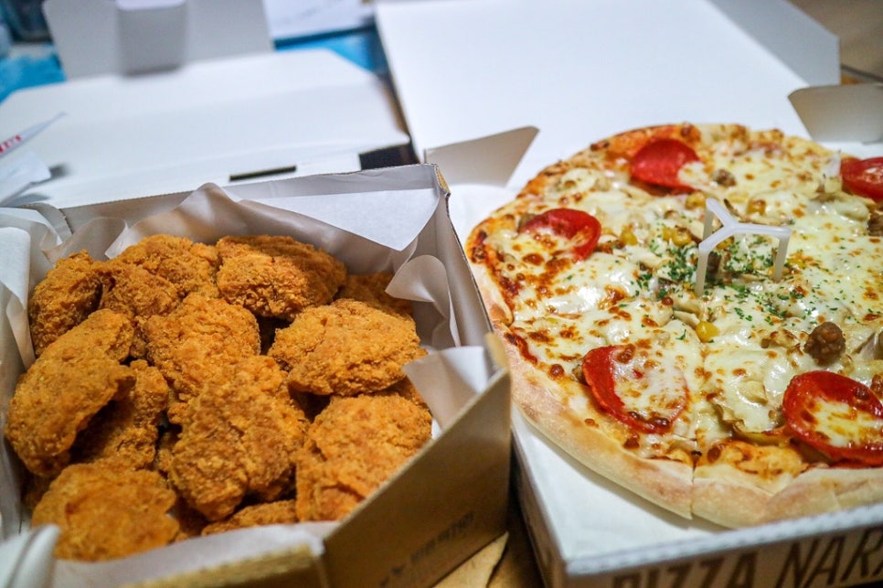 피자나라치킨공주피나치공 이미지