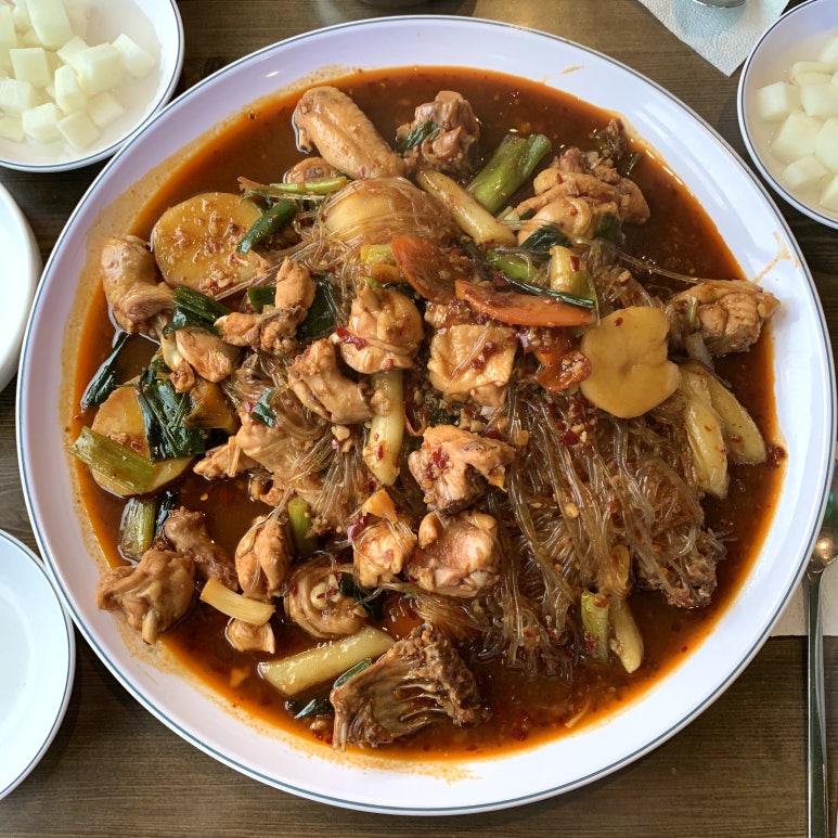 또이스치킨찜닭 이미지