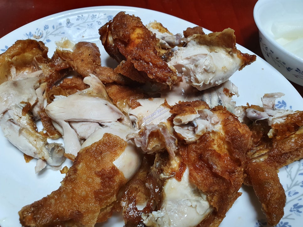 청송통닭 이미지