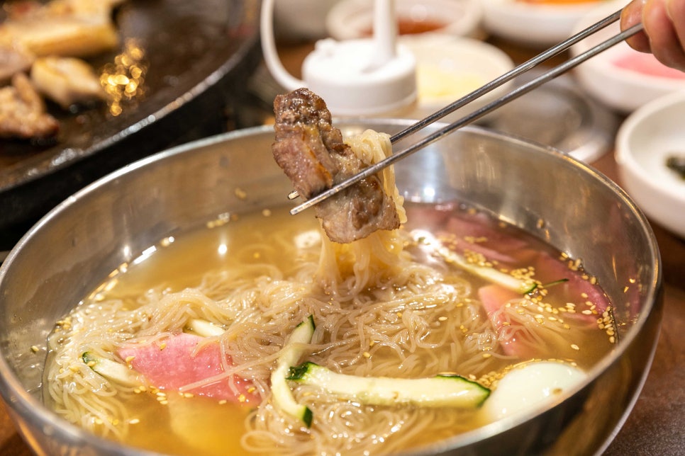 칠성골흑돼지 이미지