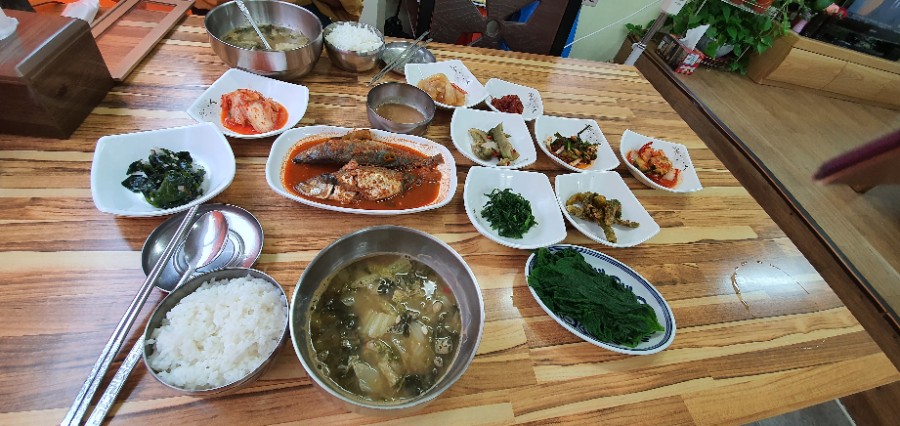 옛날국수시락국정식 이미지
