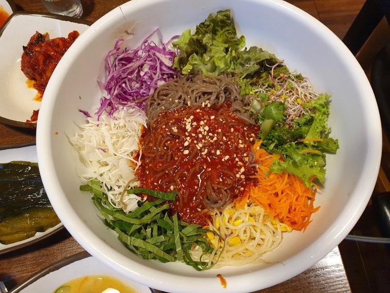 영통맛집야들야들한보약족발 이미지