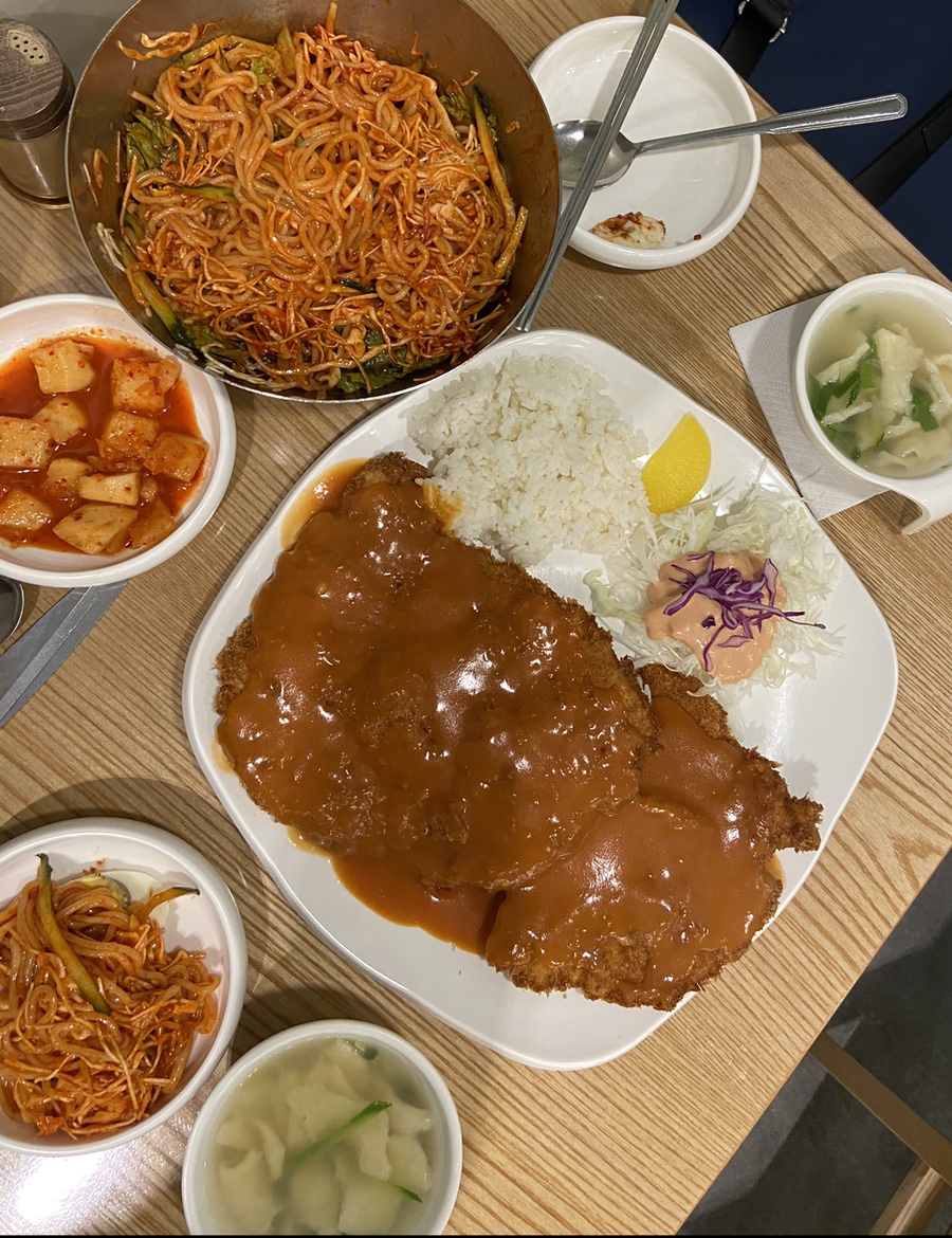 박용채의대박터진돈까스 이미지