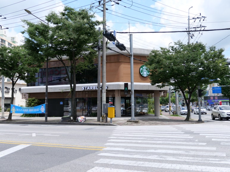 스타벅스광주오치점 이미지