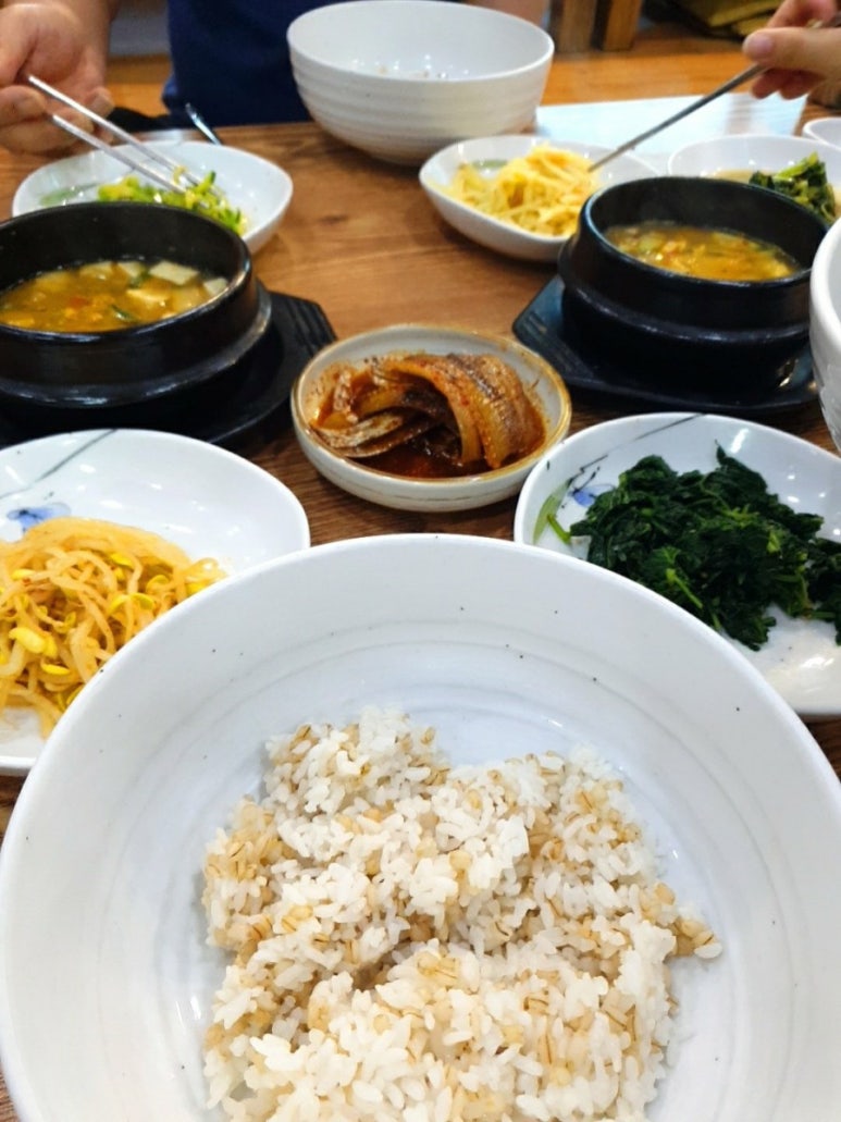 춘심이보리밥 이미지
