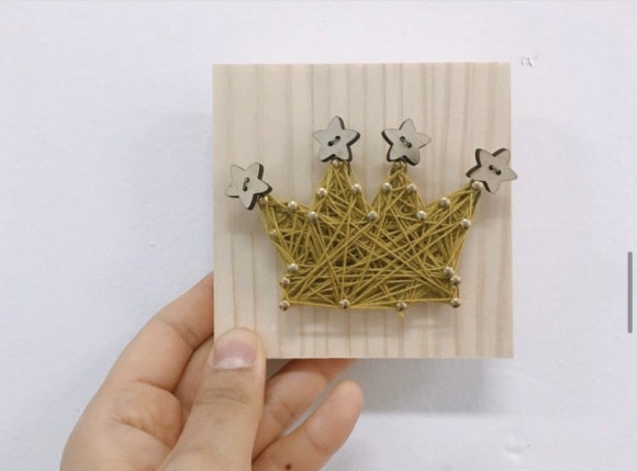 wooden table (나무식탁) 이미지