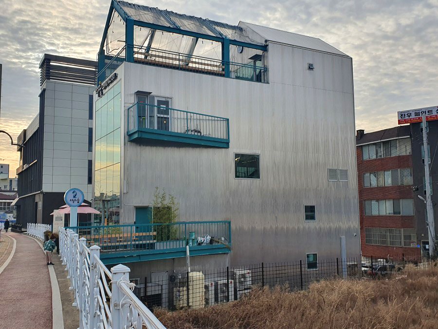 오월의숲커피팩토리 이미지