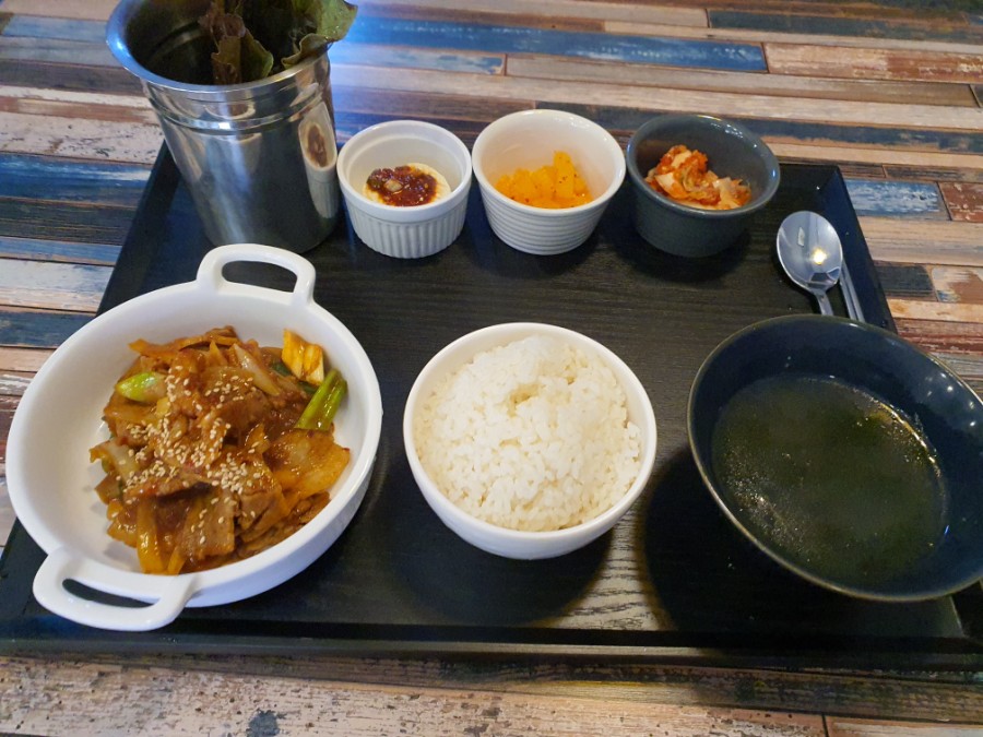학교앞한끼 이미지